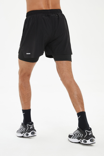 ملابس الرجال غير الرسمية